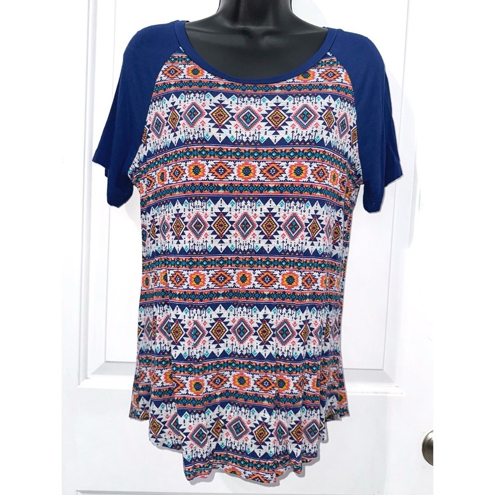 Absolutely Famous Women's Aztec Print Multicolor Short Sleeve T-Shirt